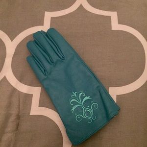 FROZEN Elsa’s Gloves